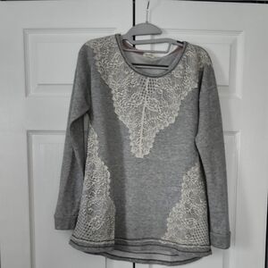 Rewind Gray and Cream Lace Sweatshirt